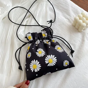 

2020 summer Mori style cloth hand carry bucket bag ladies portable small cloth bag national style mobile phone small cloth bag