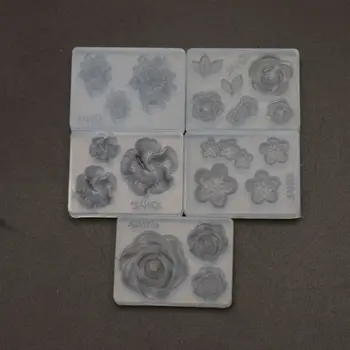 

5Pcs Rose Flower Chrysanthemum Small Flower Candy Silicone Epoxy Resin Molds Set AXYD