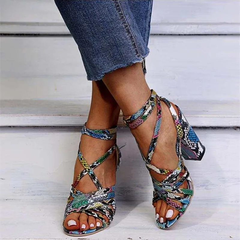 

2020 New Brand Slippers Weave Leather Women Sandal Open Toe High heels Casual Slides Summer Outdoor Beach Female Flip Flops