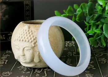 

2020 Fine Jewelry Ice Jade Bracelet Atmosphere Rich Symbol of Natural Beauty Free Shipping