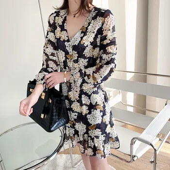 

Fresh Floral Printed V-neck Two-piece Dress with Suspenders