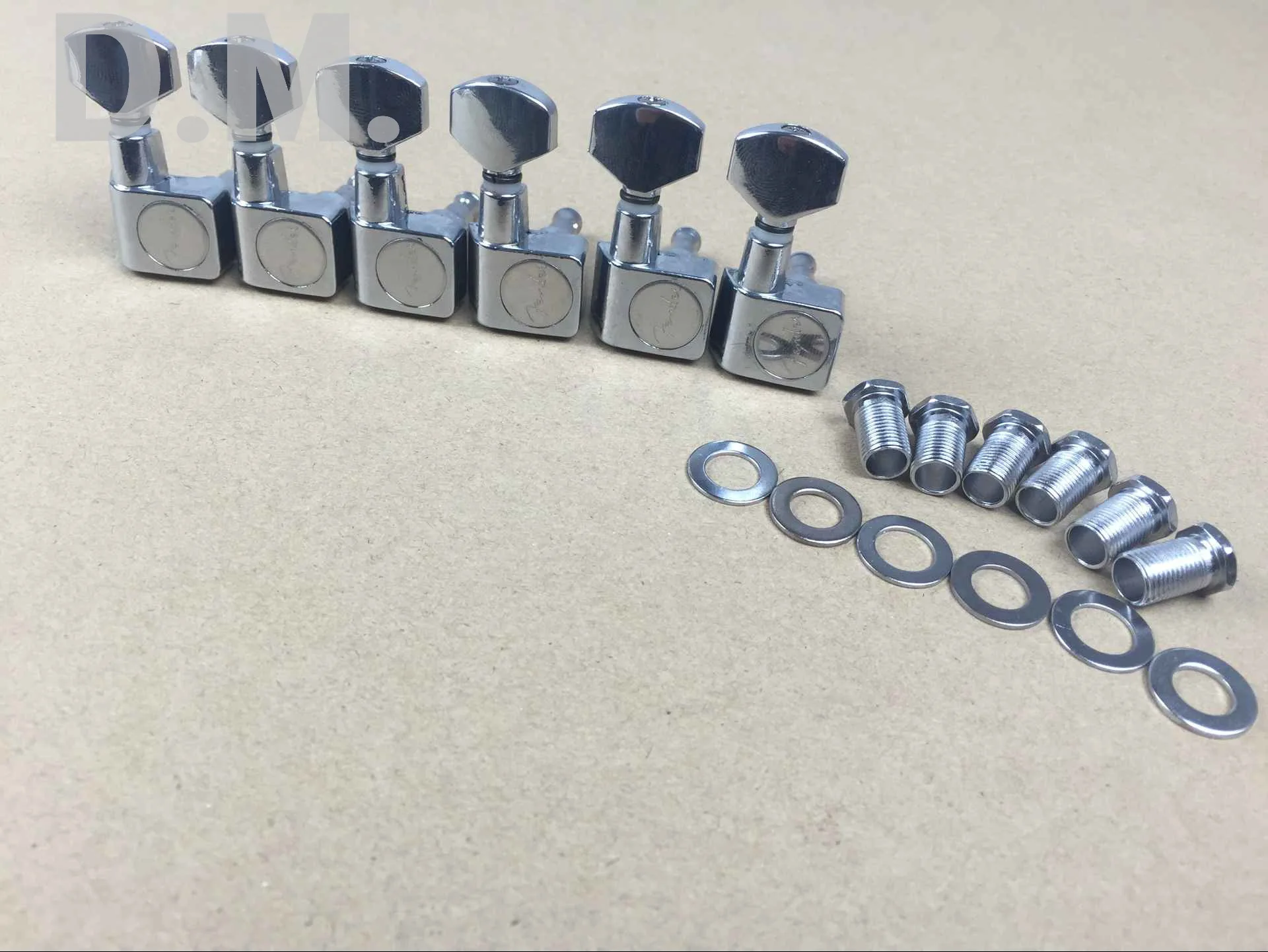 

Fanta Guitar Strings Button ST Fender Electric Guitar Total-enclosed Tuning Peg Party Zinc Case Fanta Standard 6R Fender Silver