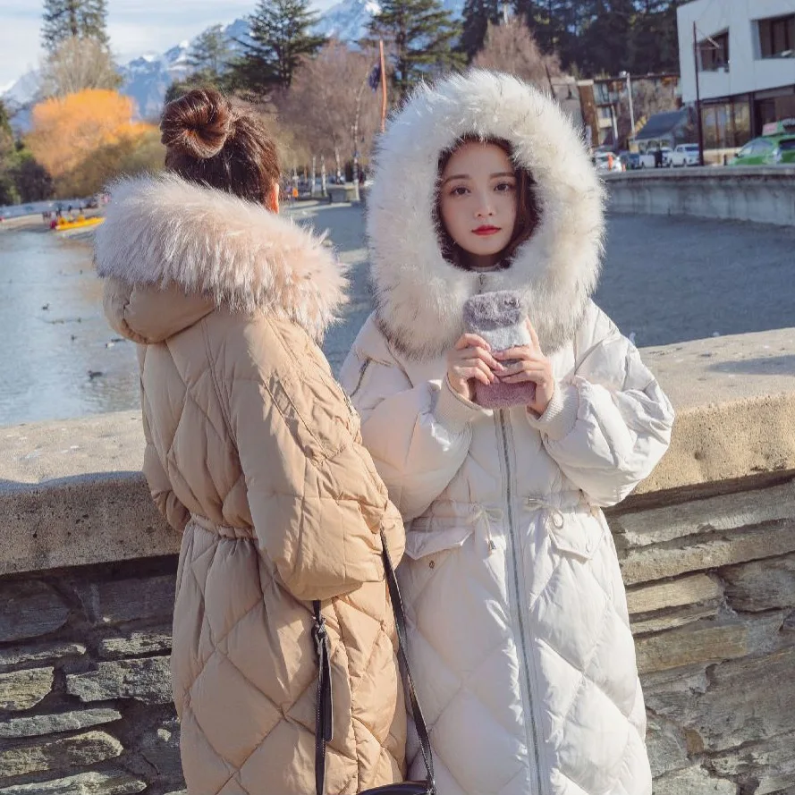 

Photo Shoot INS Douyin Best Friend Drawstring Waist Hugging down Coat Women's Mid-length Large Fur Collar Hooded Rhombus Plaid C