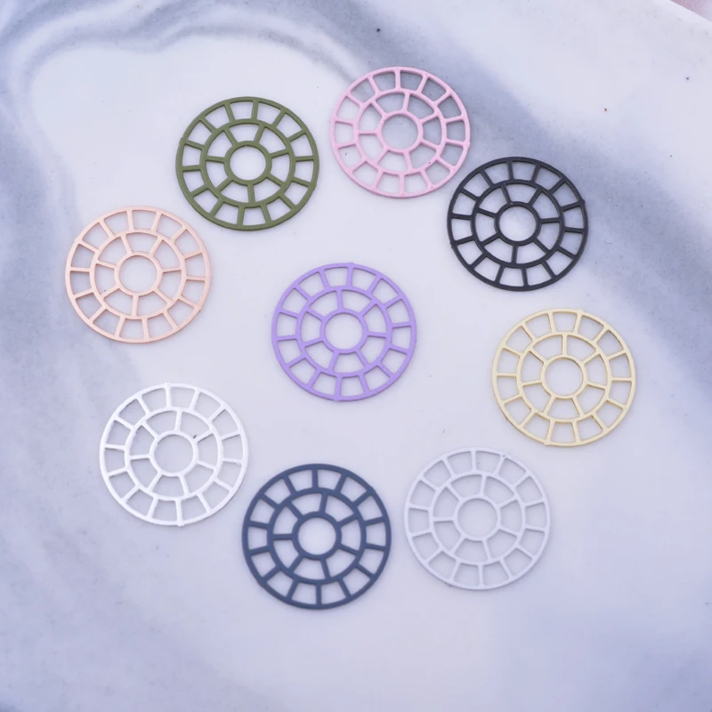 100 Stück AC10690 14mm runde Abstandsperlen in Sping-Farbe, Armeegrün, Zubehör aus Messing für DIY-Schmuck und Ohrringe.