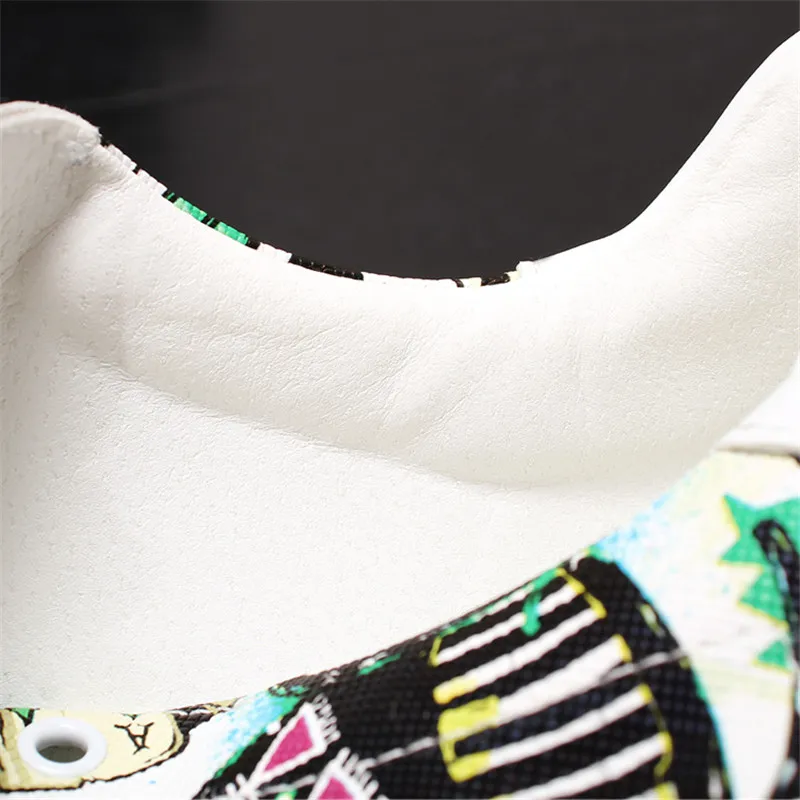 Men's Shoes Sneaker New Small White Shoes Men's Print Casual Shoes Wild Fashion Classic Men's Wedding Party Loafers Shoes