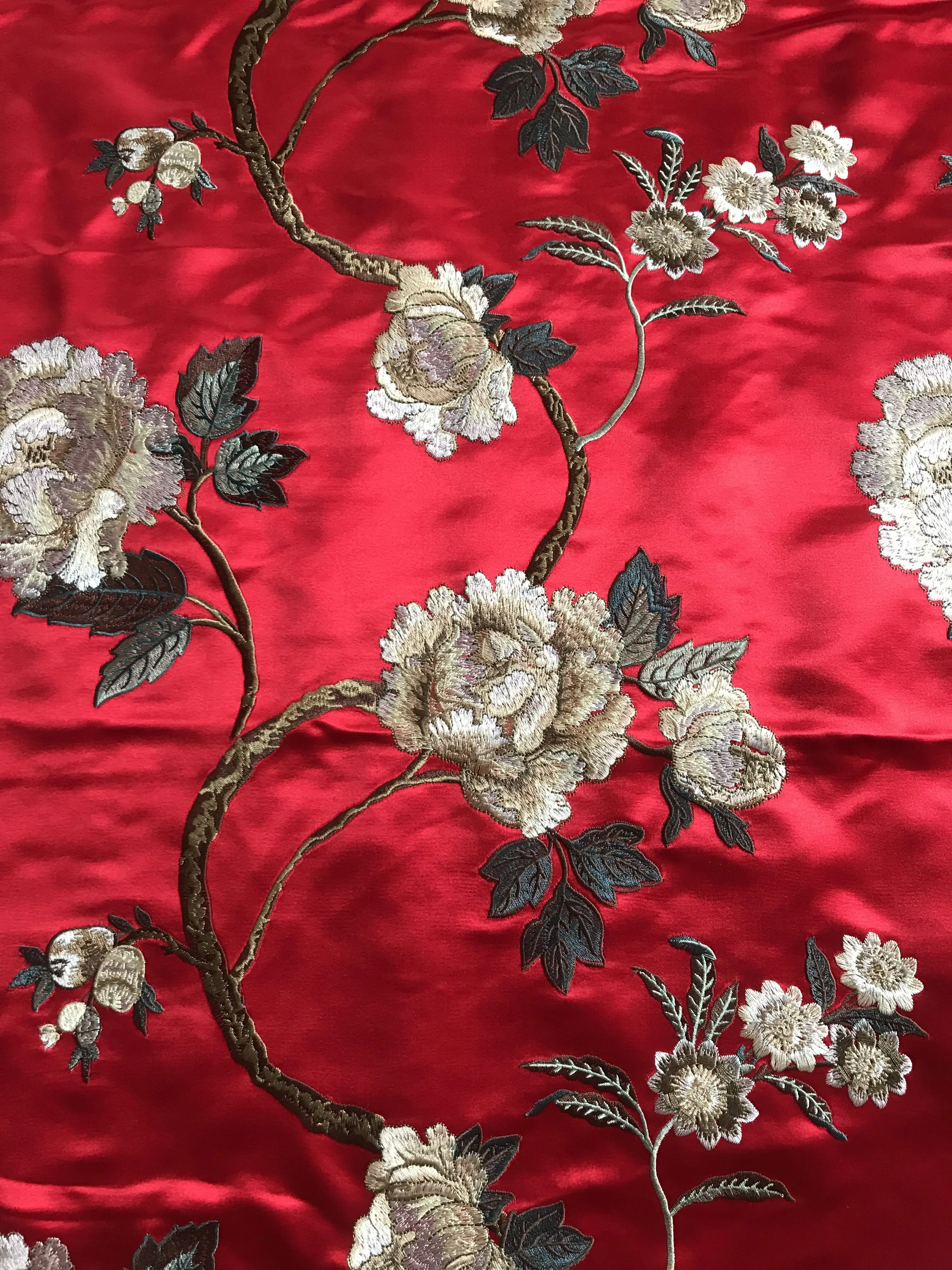

Silk and Satin Embroidered Fabric Silk Cheongsam Cloth Width 140