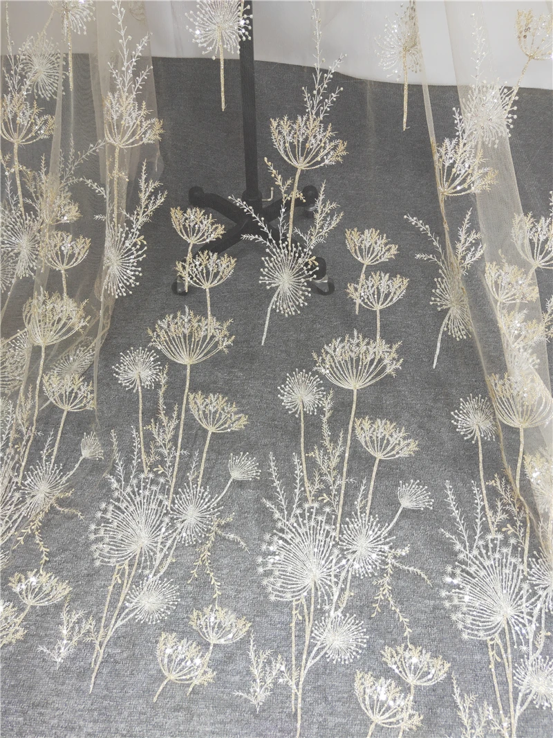 1 ярд Роскошная золотая бусина Одуванчик esequin тюль вышивка кружевная ткань высокая ткань от-кутюр кружева DIY Ремесло Свадьба 135 см Ширина