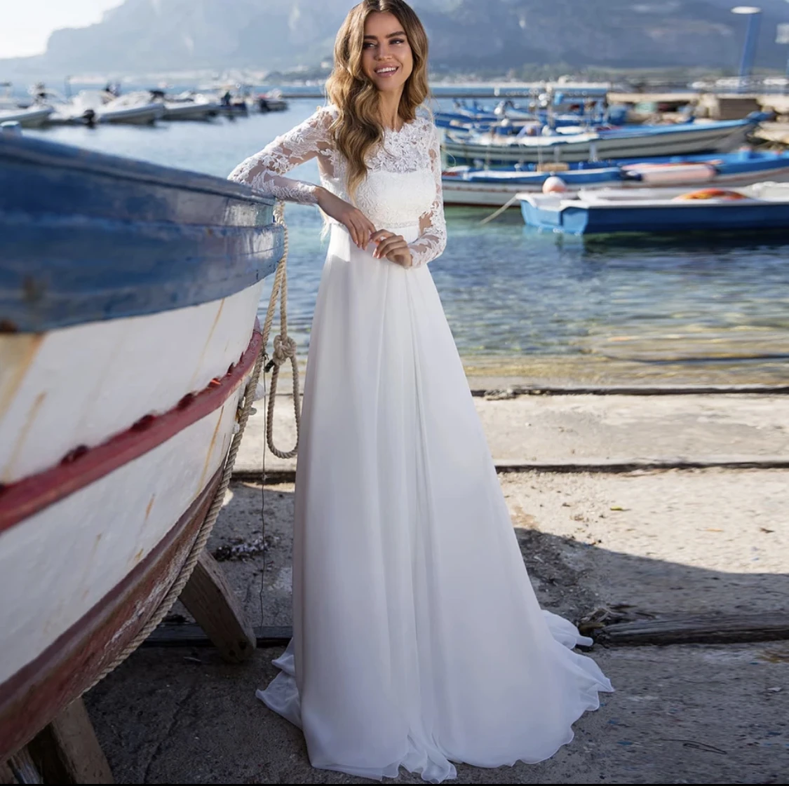 

Wedding Dress A-Line O-Neck Full Sleeve Backless Lace Appliques Sequined Floor Length Sweep Train Tailor Made Bride Gown New