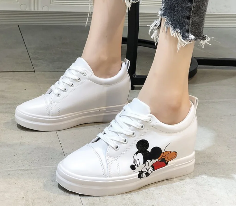 

New Breathable Women's White flat platform ladies flat Shoes Leather Breathable Thick-soled Sports loafers Shoe