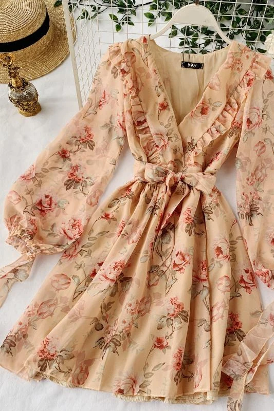 Новая модная женская одежда для взрослых популярное французское Пышное Платье с v-образным вырезом и кружевным цветочным принтом