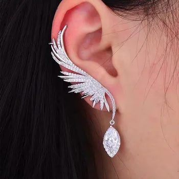 

Wing Full of Zircon Super Shiny Cool Ear Clip One-piece Cool Ear Stud Earrings
