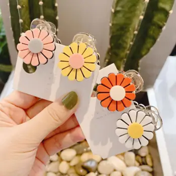 

1Pcs Women Colorful Flower Hairpin Girl Sunflower Hair Clip Barrettes Candy Color Daisy Headwear Hair Accessories
