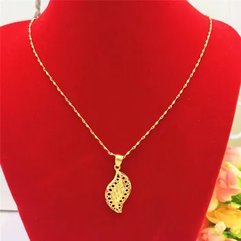 

Fashion Sand Gold 14K Neckalce for Women Wedding Statement Jewelry Delicate Leaf Pendant Necklace Anniversary Birthday Gifts