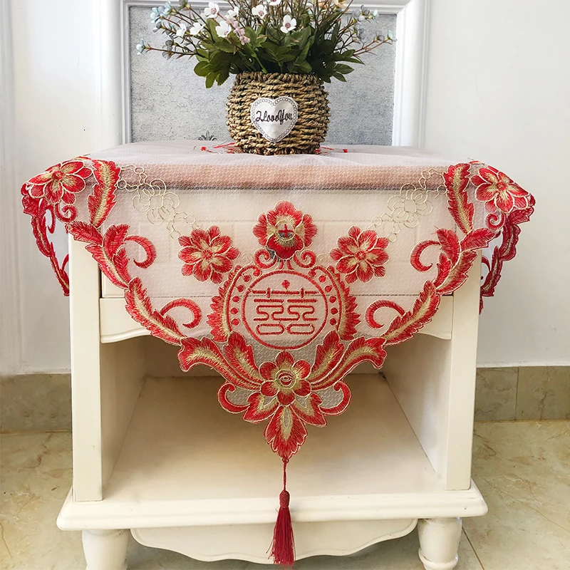 

China Style Festive Red Lace Fabric Embroidered Pendant Tablecloth Chinese Decoration Wedding Furniture Dust Cover Cloth Tapete