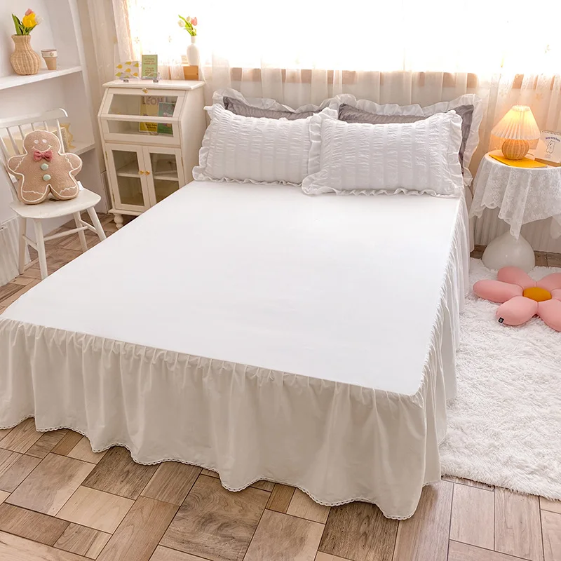 Other Home & Living Fitted sheet Princess windbreaker 4piece bed