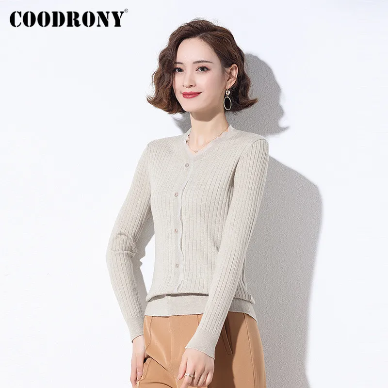 COODRONY Brand 2020 Casual V-Neck Pullover Slim Sweaters Women Autumn Winter Streetwear Fashion Striped Female Jumpers W1107