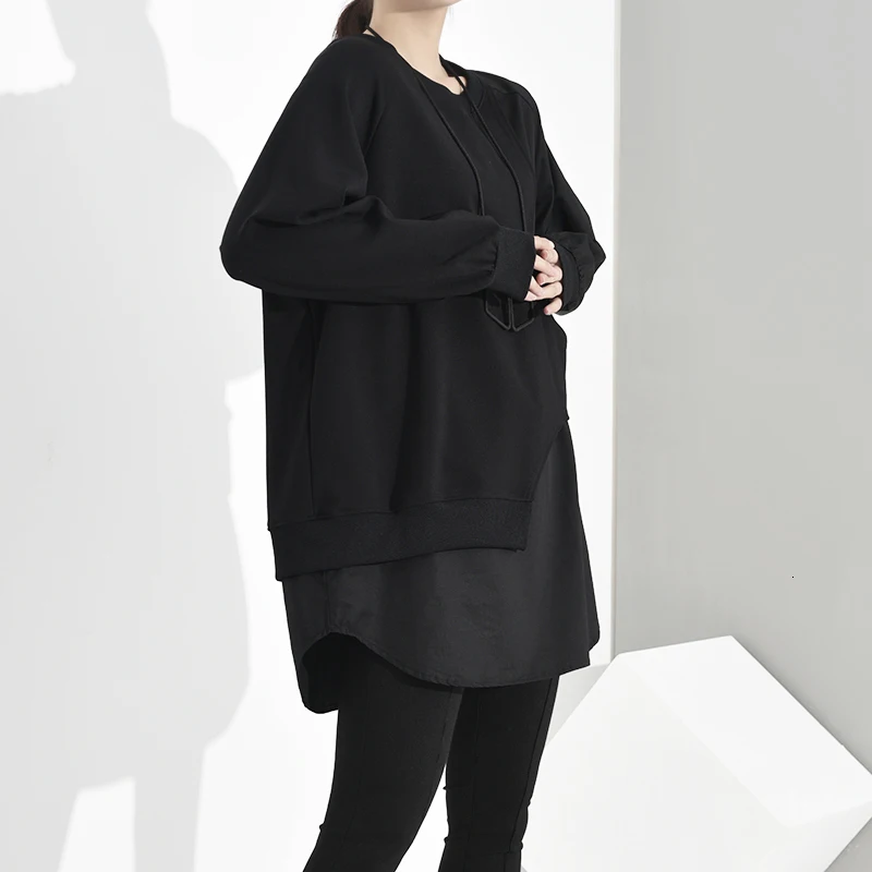 [EAM] Женская Черная футболка с разрезом, имитация двух размеров, новинка, круглый вырез, длинный рукав, модный стиль, весна-осень, 1D53001