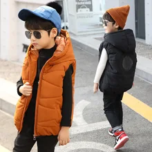 Стеганый жилет для мальчиков Детский Стандартный жилет с капюшоном и круглым вырезом г. Осенне-зимний жилет в Корейском стиле