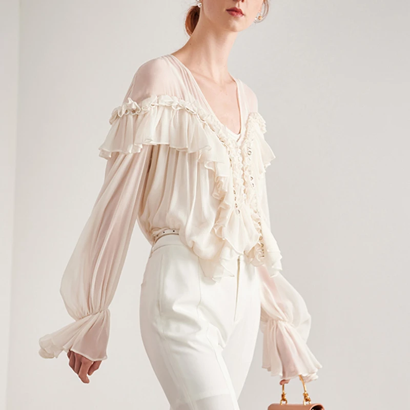 CHICEVER Корейская гофрированная белая женская рубашка с v-образным вырезом рукава-фонарики Пэчворк Вышивка бисером тонкая блузка женская летняя мода новинка