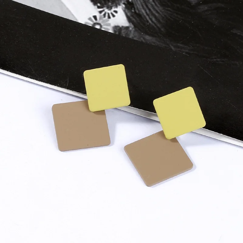 11567355319_1626211359