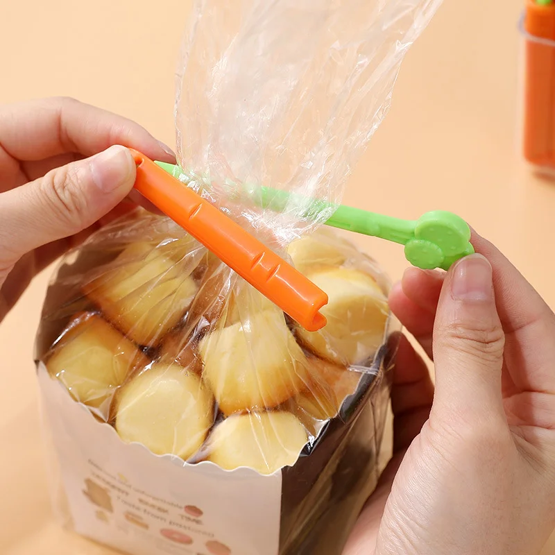 5pcs New Portable Kitchen Storage Food Snack Seal Sealing Bag