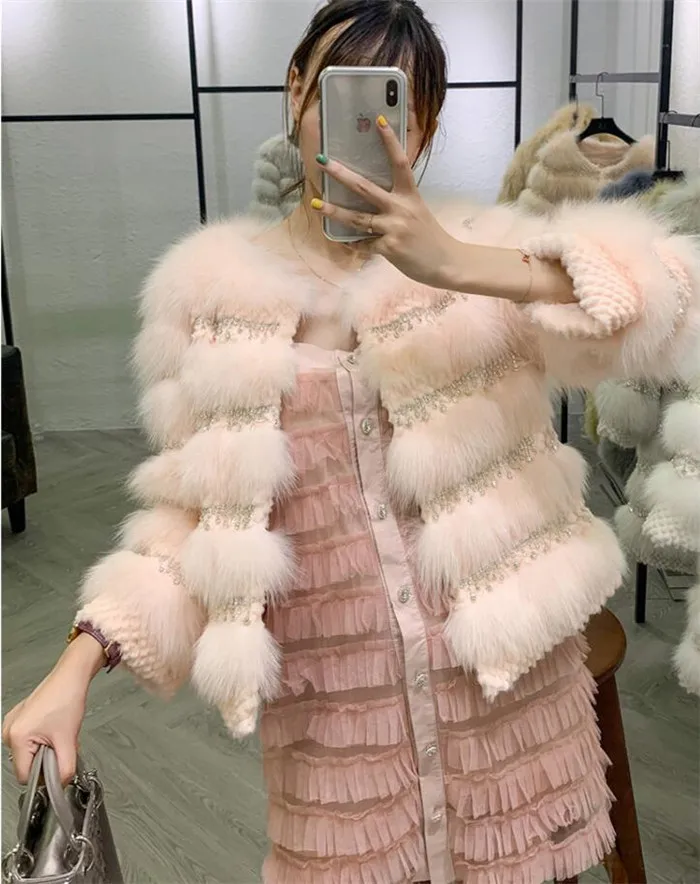 ZDFURS* зимняя женская одежда, женские зимние пальто и куртки из натурального Лисьего меха с блестящими бриллиантами и кисточками