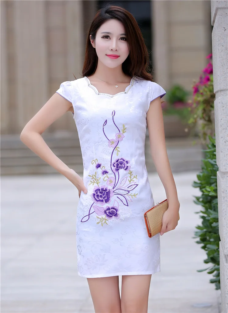 Summer New Style Women's Modern Improved Cheongsam Slim Fit Slimming Beads Crew Neck Short Sleeve Embroidery Cheongsam Dress