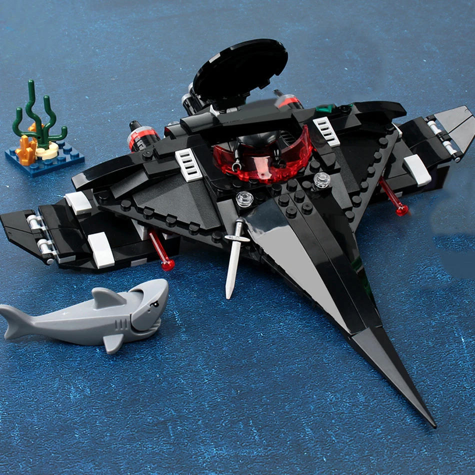 Legoing Batman Movie Aquaman 232pcs Spaceship Building Blocks Compatible Legoed Superhero Superman The Sea King Figures Kid Toys Legoing Batman Movie Aquaman 232pcs Spaceship Building Blocks Compatible Legoed Superhero Superman The Sea King Figures Kid Toys