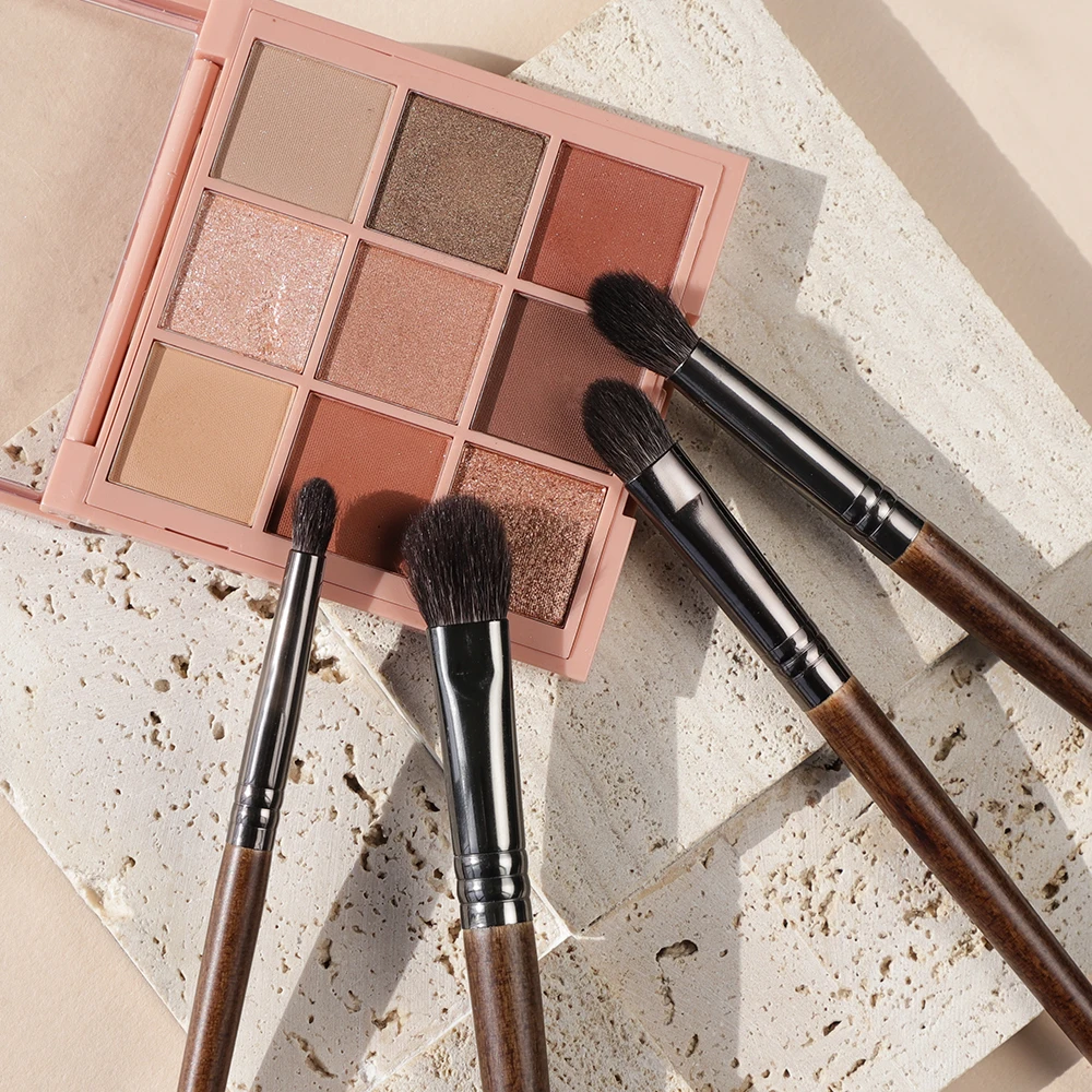 4Pcs Makeup Brush Set cosmetics Tool Powder Eye Shadow Blending