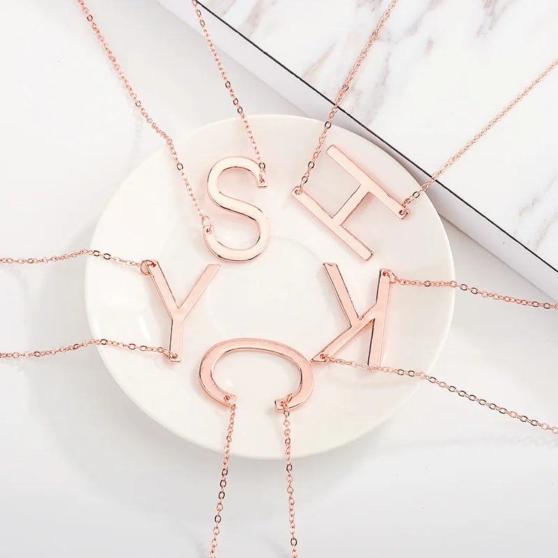 Женское ожерелье с буквенным принтом из розового золота и серебра большой