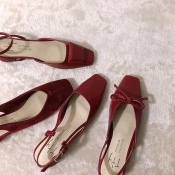 

Super Beautiful Red Square Head Back Bow Thick Heel Shoes Square Buckle Shallow Mouth Baotou Summer Sandals Women's Shoes