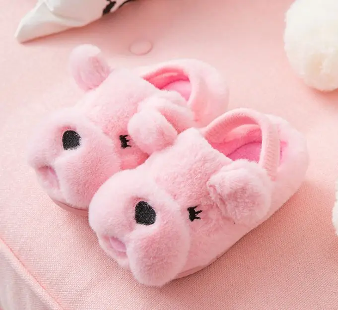 pink Зимние Детские хлопковые тапочки; Осенняя домашняя обувь для девочек; теплые домашние тапочки с рисунком для мальчиков; мягкая подошва; нескользящая Утепленная обувь - Цвет: pink