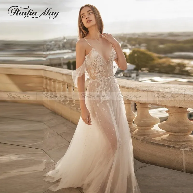 Vintage Lace Beach Boho Wedding Dress Spaghetti Straps Off Shoulder Wedding Dresses Applique 3D Flowers Beaded Bridal Gowns