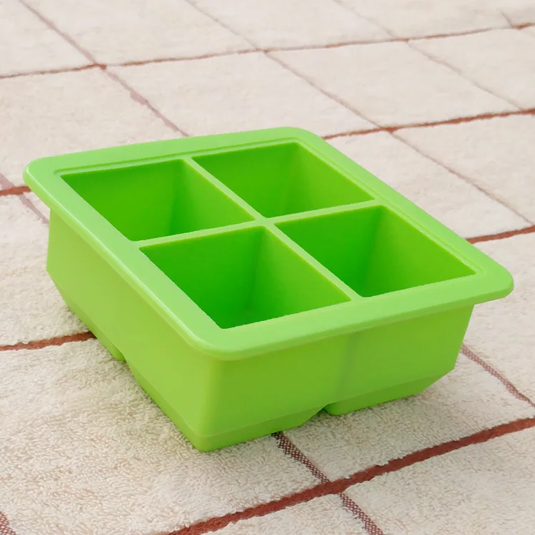 绿色
