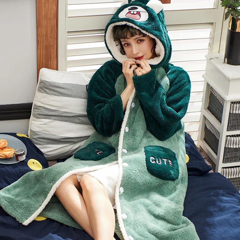 Autumn and Winter New Fashion Coral Velvet Pajamas Women Korean Cardigan Hooded Plus Size Loose Thickened Flannel Pajamas