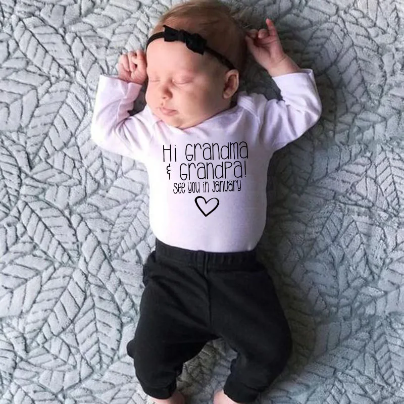 

Hi Grandma and Grandpa See You In January Newborn Baby Clothes Baby Boys Rompers 0-24 M Unisex Baby Rompers Cute Clothing
