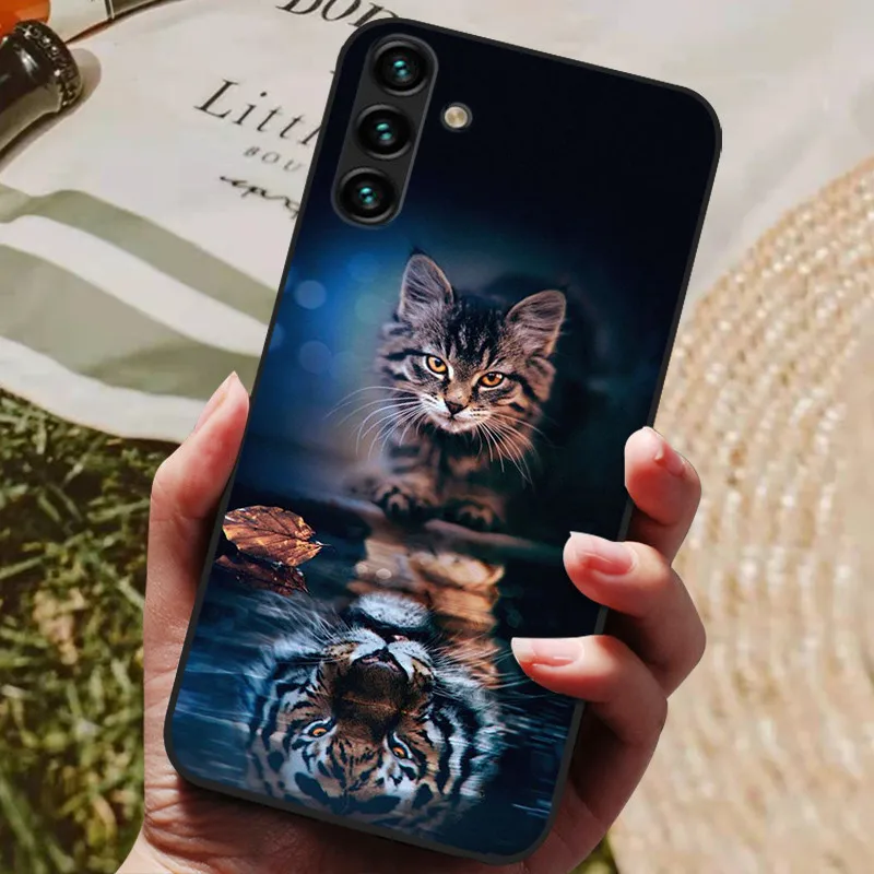 Silicone Back Cover Phone Case with Soft Bumper in Black