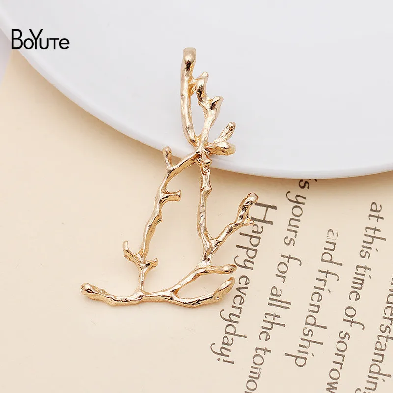 BoYuTe(20 Pieces/Lot) Metal Alloy 40*34MM Maple Leaf Materials Vintage Hand Made Diy Jewelry Accessories Wholesale - Цвет: KC Gold-20.5x60.5MM