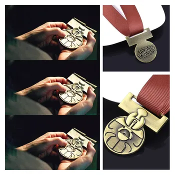 

New Star Wars The Rise of Skywalker Luke Skywalker Cosplay Accessories Chewbacca Han Solo Medal Badge Pendant Metal Necklace
