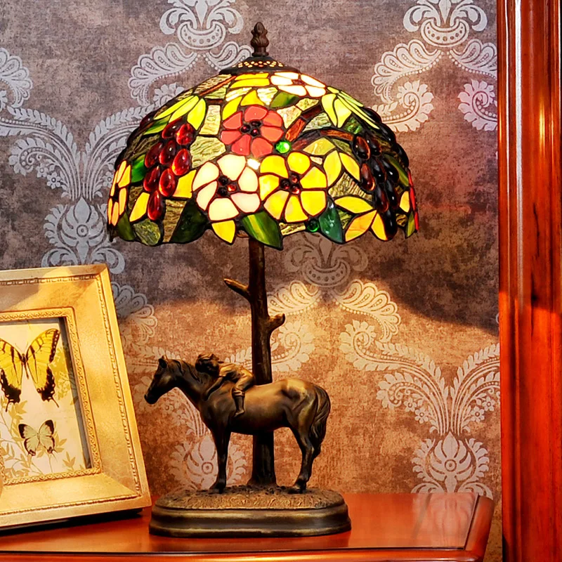 

Grape Stained Glass Shade Animal Table Lamp Retro Art Decor Bedroom Office Led Desk Lamp Bedside Desk Light Study Reading Lamp