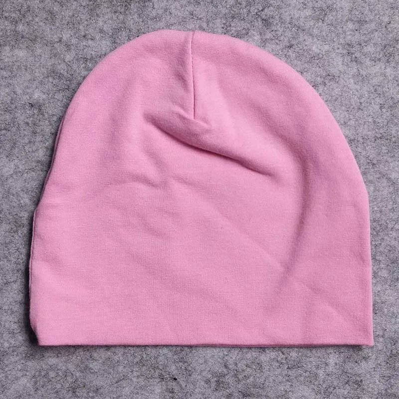 Хлопковые шапки и кепки для новорожденных мальчиков и девочек, унисекс, для детей 0-5 месяцев, мягкие одноцветные шапки Skullies Beanies, аксессуары для новорожденных - Цвет: pink