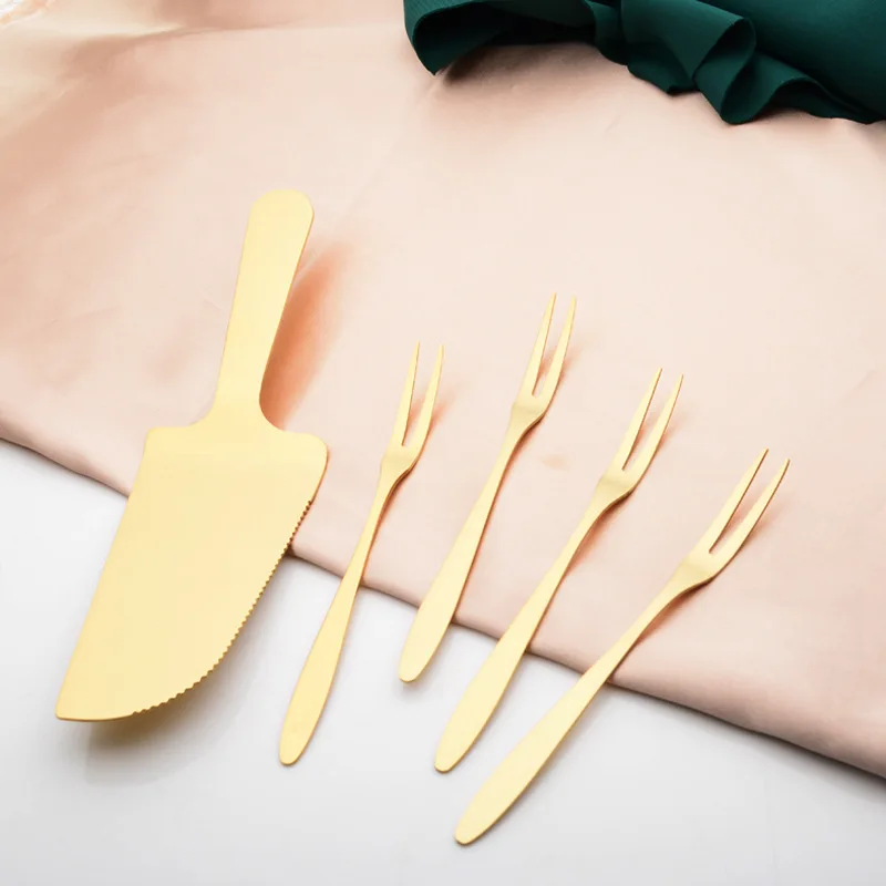 13593271488_1196959897