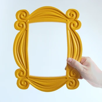 

TV Series Friends Handmade Monica Door Frame Wood Yellow Mon Photo Frames Collectible Home Decor Collection Gift WJ901