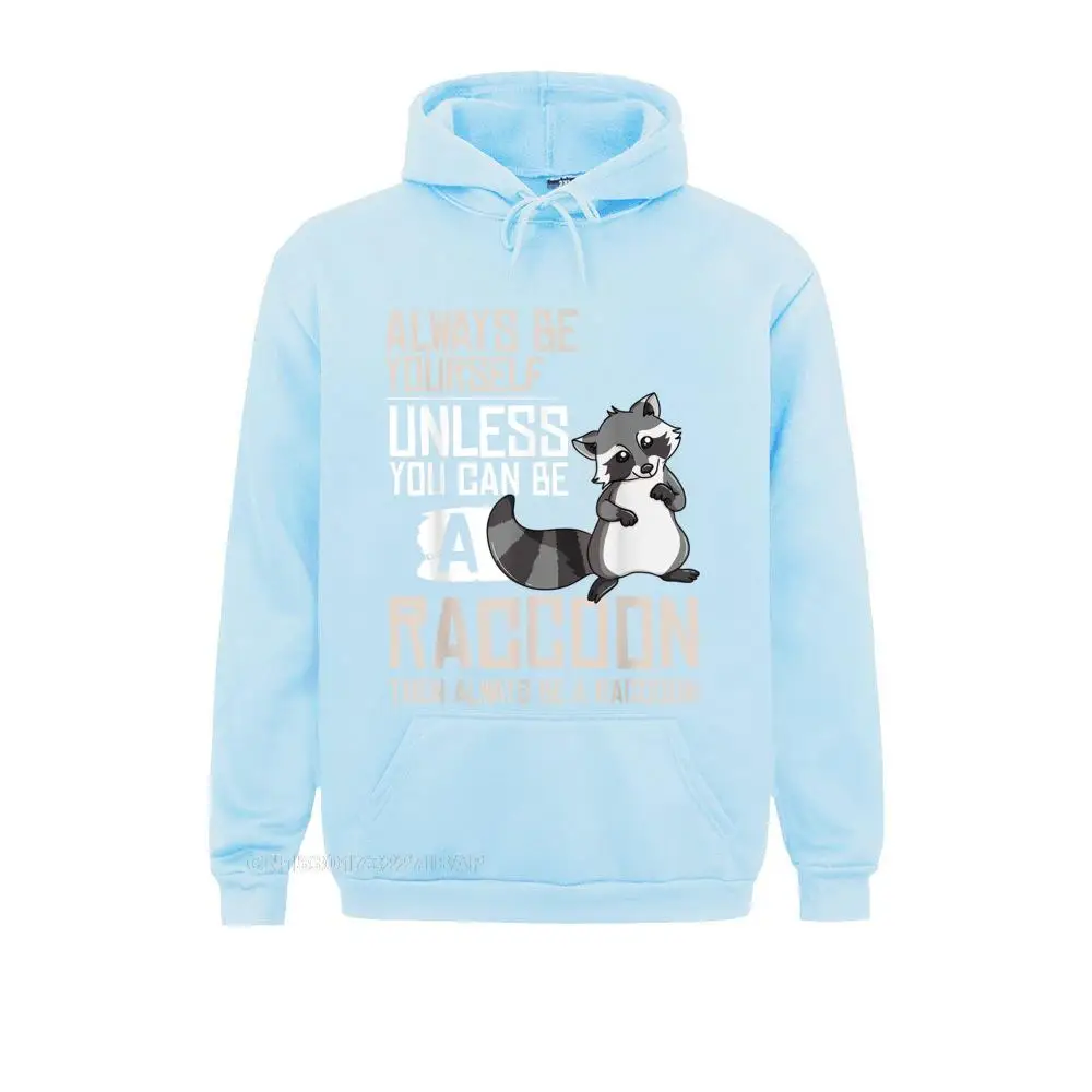 thumbnail image 1 of Regalo del susurrador de mapaches Sudaderas baratas divertidas con mapache Sudaderas con capucha estilo japonés Ropa deportiva de verano de manga larga Verano Otoño, 1 of 5