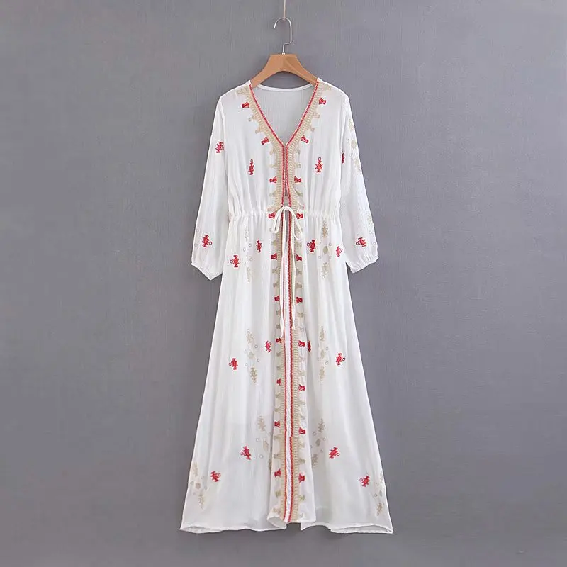 

2018 Summer Western Style Retro Loose-Fit Three-quarter-length Sleeve Embroidered Beach Long Skirts Women's Casual Dress J8292