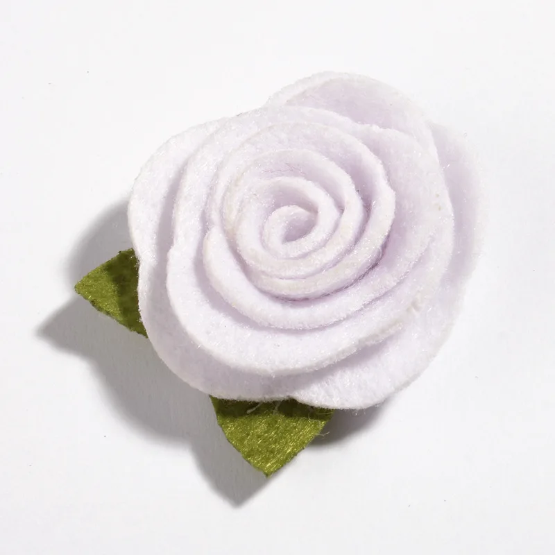 100 шт 5 см Войлок нетканый материал цветок с зелеными листьями для повязки на голову милые розы Волосы Цветы для одежды аксессуары