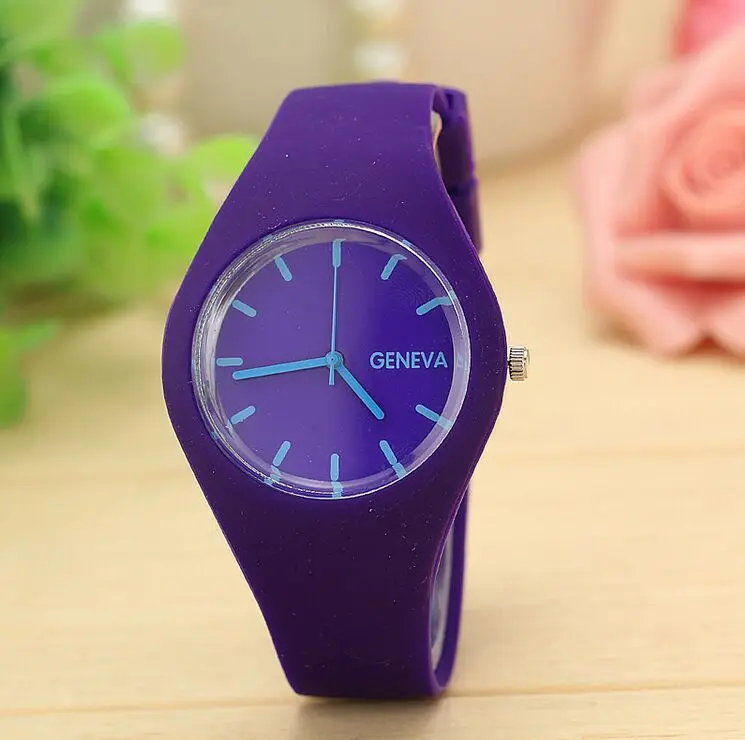 Новые красочные повседневные милые модные женские детские наручные часы цифровые спортивные силиконовые часы - Цвет: Pruple