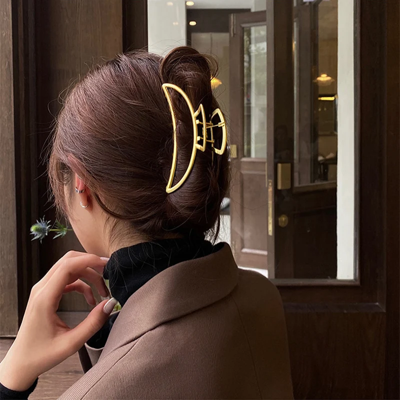 2022 Women Elegant Gold Hollow Geometric Metal Hair Claw Vintage Hair Clips Headband Solid Hairpin Fashion Hair Accessories metal hair clips