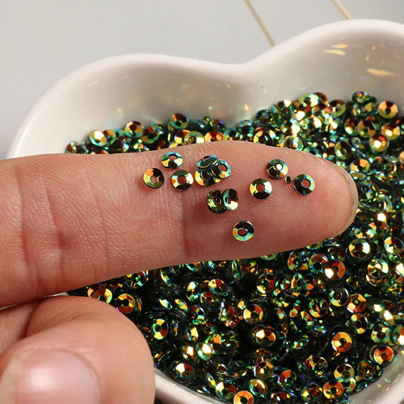 Sequins For Crafts Sequin Embroidery Accessories Sequin Sewing Accessories Sequins Accessories 1000Pcs/Lot 3/4mm Middle Hole Needle Concave Sequins PVC Paillettes DIY Craft Wedding Sewing Handmade Lentejuelas Accessories