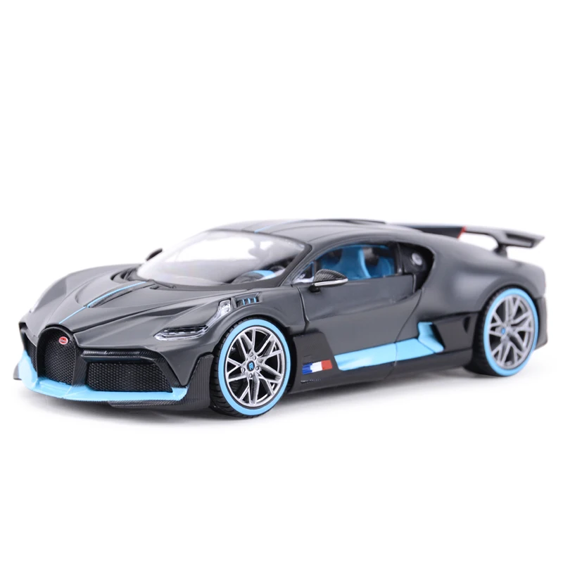 Спортивный автомобиль Maisto 1:24 Bugatti Divo статические литые автомобили Коллекционная